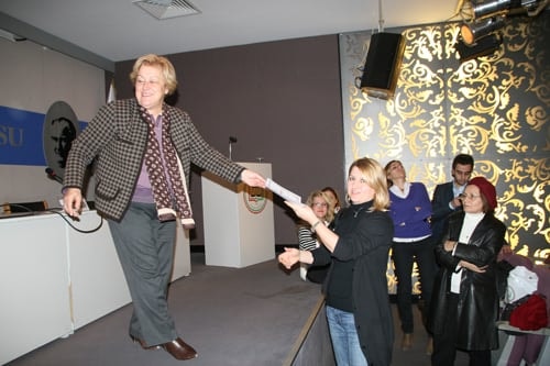 Kadın Hakları Ve Aile İçi Şiddet Semineri Devam Ediyor
 - 27