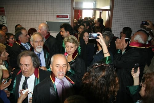 Savunma Ve Baro Yargılanıyor... - 24