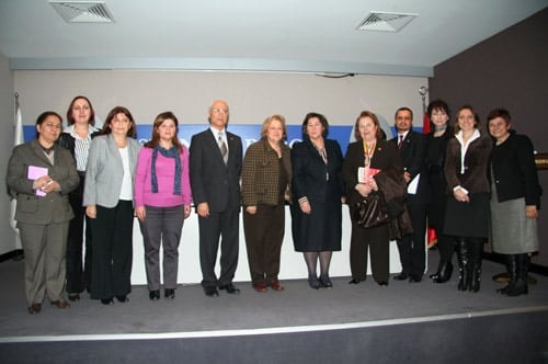 Kadın Kuruluşları Bu Yıl 11 Sığınma Evi Daha Açılması İçin Çağrıda Bulundu

 - 20