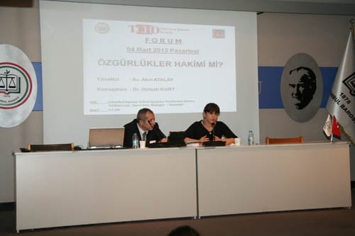 Özgürlükler Hâkimi

 - 30