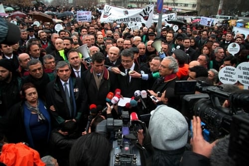 Polis Devleti Değil Hukuk Devleti

 - 94