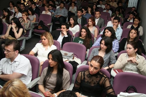 Staj Eğitim Merkezi 19. Dönem 2011-6 Eğitim Dönemi Başladı
 - 18