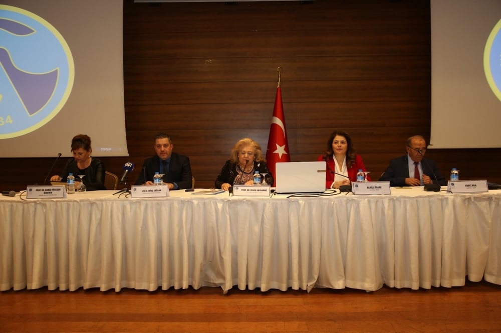 Başkan Saraç "Cumhuriyet ve Laiklik" Konferansına Konuşmacı Olarak Katıldı - 1