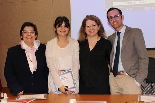 Mülteci Çocuklar
 - 37