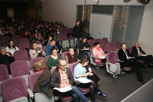 Hava Hukukunda Yolcu Hakları
 - 7