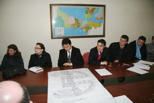 Adliyelerde Engelli Avukatların Rahat Çalışabilmesi İçin Alınması Gereken Önlemler Ele Alındı 
 - 1