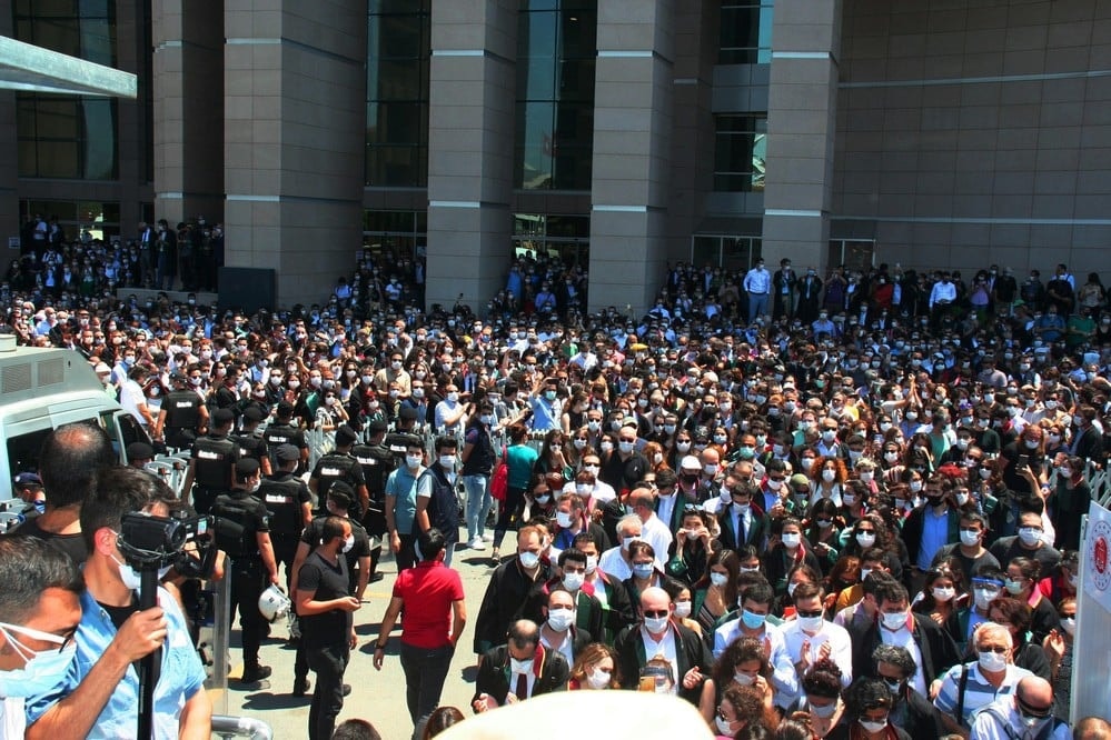 Yasa Yapma Gücünü Silah Olarak Kullananları Uyarıyoruz - 27