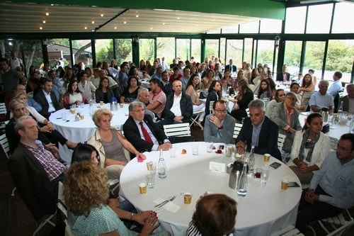 Staj Eğitim Merkezi Eğitmenleri Plaketle Ödüllendirildi

 - 180