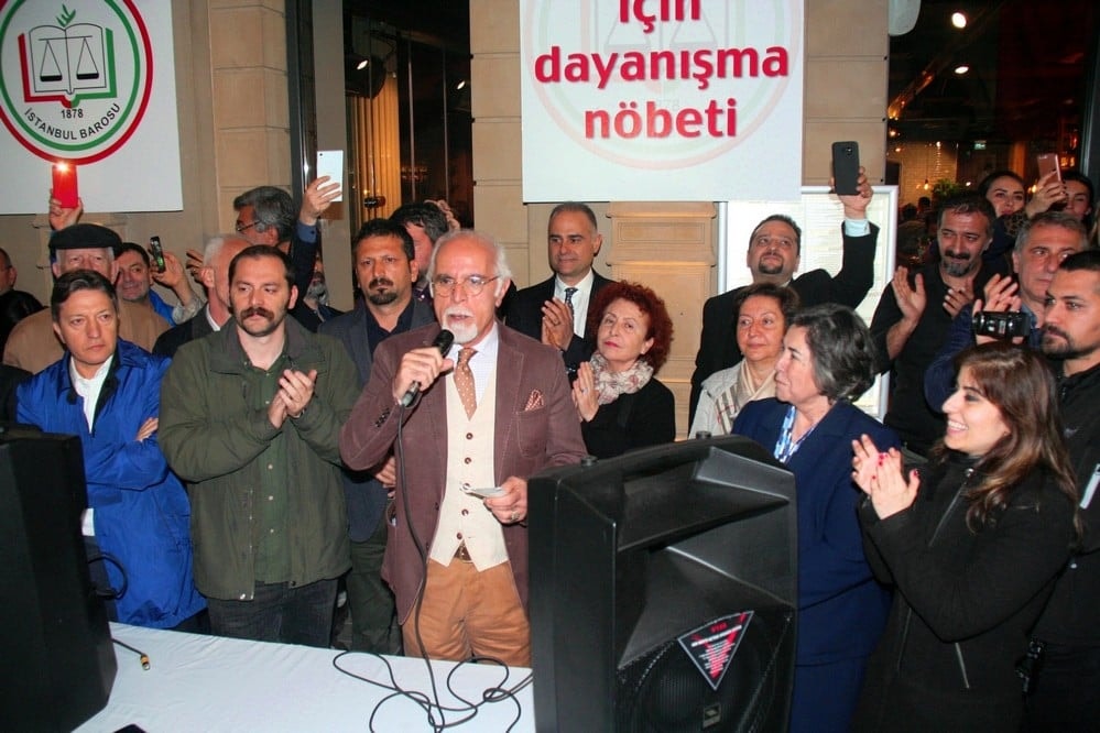 Demokrasi Nöbetine Katılım Genişliyor - 17