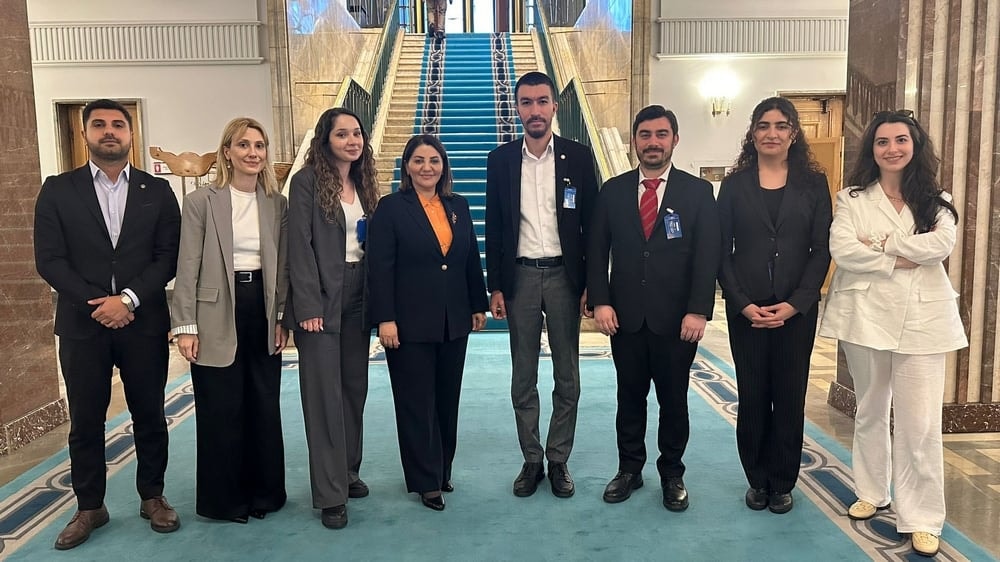 Genç Avukatlar Merkezimiz “Genç Avukatlara Yeni İş Alanları Yaratmayı Amaçlayan” Kanun Teklifini ve 9. Yargı Paketinde Adli Yardıma İlişkin Düzenlemeyi TBMM’de Grubu Bulunan Partilerle Görüştü - 13