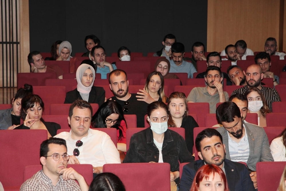 İstanbul Barosu Staj Eğitim Merkezi Seminerleri 22 - 14