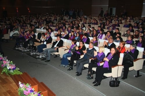 2015 Türkiye’Sinde Kadın
 - 49