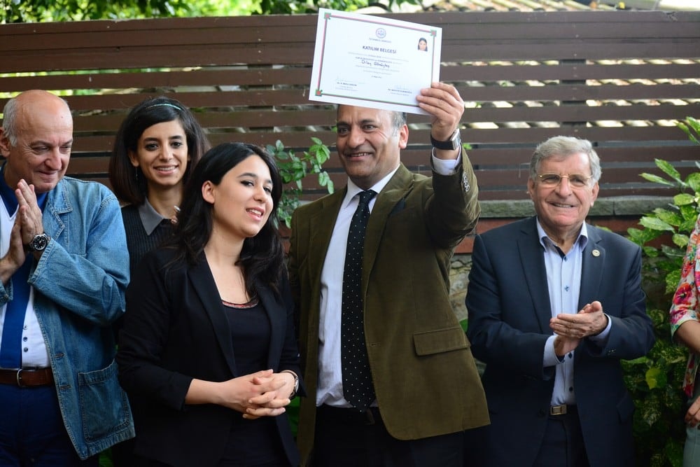 36. Dönem Hukuk İngilizcesi Ve Terminoloji Derslerine Katılanlara Törenle Belgeleri Verildi - 15