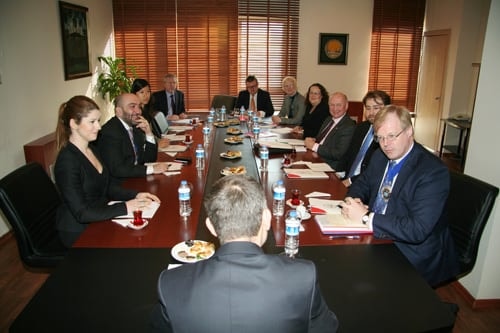 İngiliz Heyet Baromuzu Ziyaret Etti

 - 7