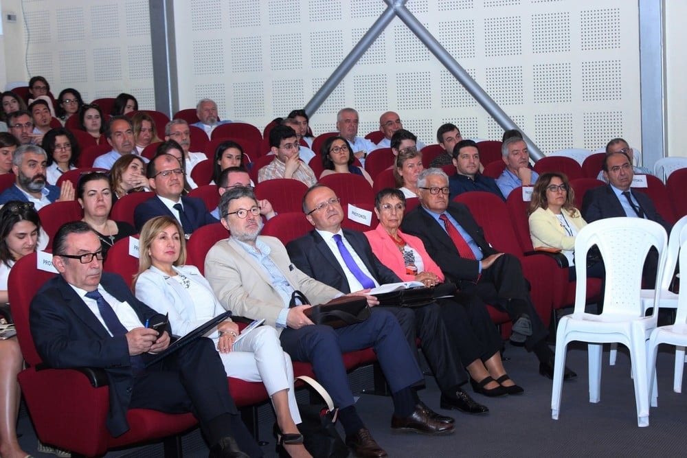 İş Hukuku Ve Sosyal Güvenlik Hukukuna İlişkin Sorunlar - 242