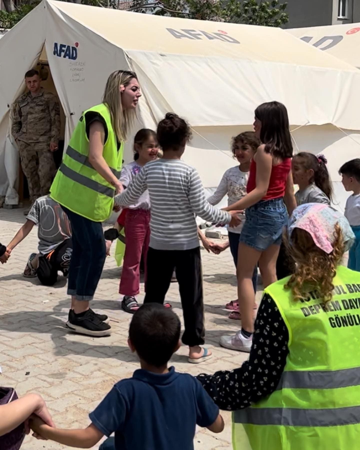 23 Nisan Ulusal Egemenlik ve Çocuk Bayramı’nda Hatay'da Çocuklarla Bir Araya Geldik - 7