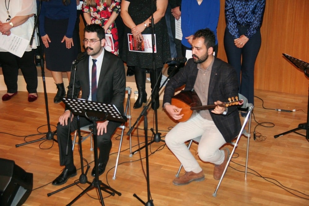 Türkü Gecesinde Türkü Keyfi - 18