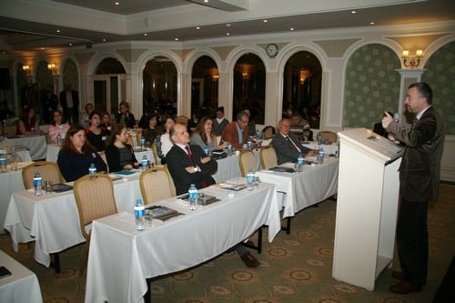 Yabancılar Ve Uluslar Arası Korumaya İlişkin Adli Yardım Görevi Alacak Avukatlara İçin Sertifika Programı Düzenlendi

 - 10