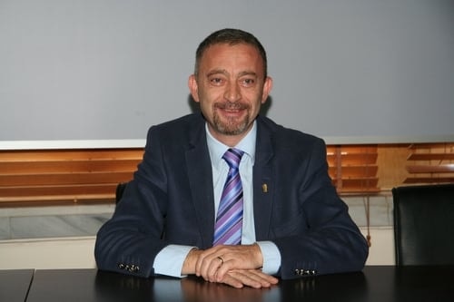 Baro Yönetiminden Ayrılanlara Anı Plaketi Verildi  

 - 12