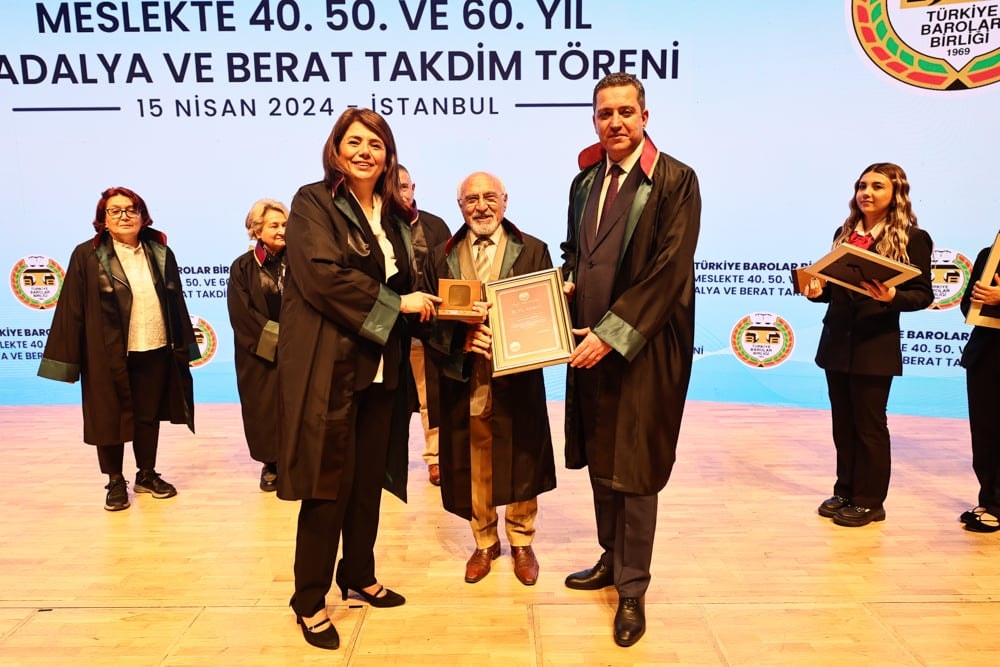 Meslekte 40, 50 ve 60 Yılını Dolduran Meslektaşlarımıza Plaket Verildi - 229