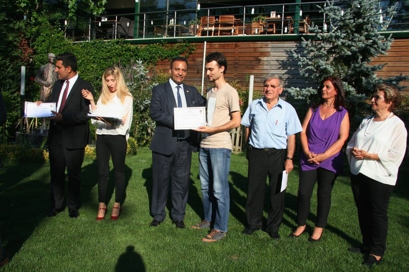 37. Dönem Hukuk İngilizcesi Ve Terminoloji Derslerine Katılanlara Törenle Belgeleri Verildi - 29