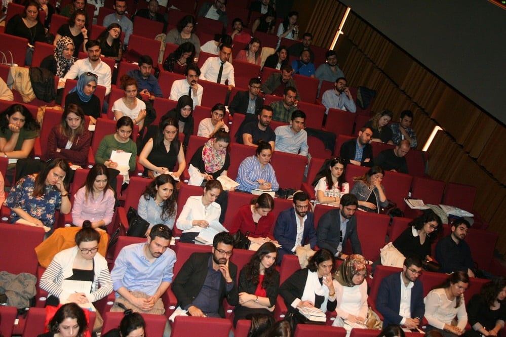 Kadın Hakları ve Aile İçi Şiddet Konulu Sertifika Programı Devam Ediyor - 12