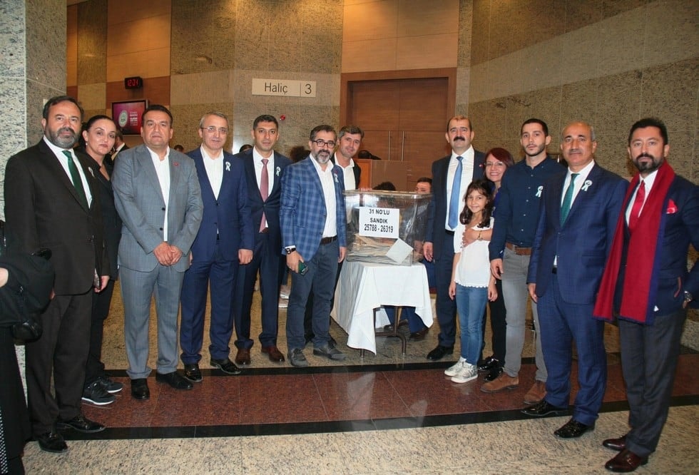 Başkan Durakoğlu Güven Tazeledi - 489