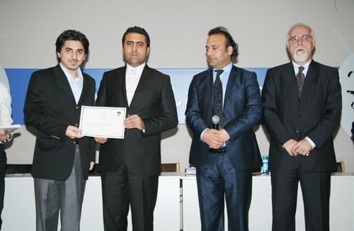 21. Dönem Hukuk İngilizcesi Ve Terminolojisi Derslerini Tamamlayanlara Katılım Belgeleri Verildi
 - 8