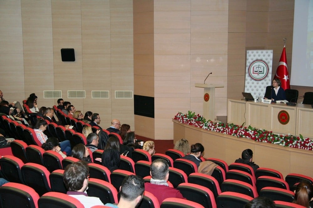 Kadın Hakları ve Aile İçi Şiddet” Konulu Sertifika Programı Devam Ediyor - 3