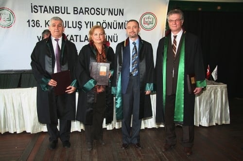 Hukuk Devleti Tesis Edilene, Yargı Bağımsız Olana Kadar, Bedeli Ve Pahası Ne Olursa Olsun Bu Mücadeleyi Birlikte Sürdüreceğiz - 336