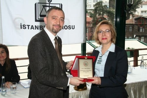 Baro Meclisi Toplandı 

 - 27