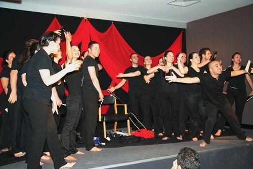 İstanbul Üzerine Şiirli Bir Oyun Denemesi - 15