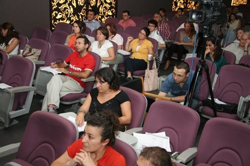 Hukuk Ve Tıp Mensupları Arasında Ortak Dil
 - 63