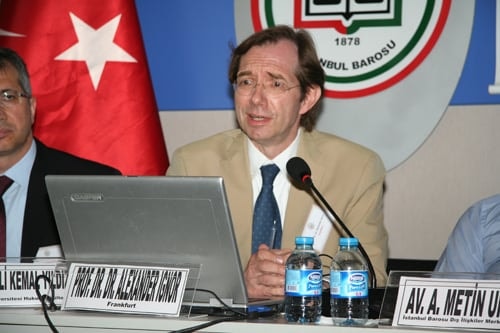 Türk Ve Alman Ceza Hukuklarında Uygulamaya Yönelik Problemlerin Değerlendirilmesi
 - 23