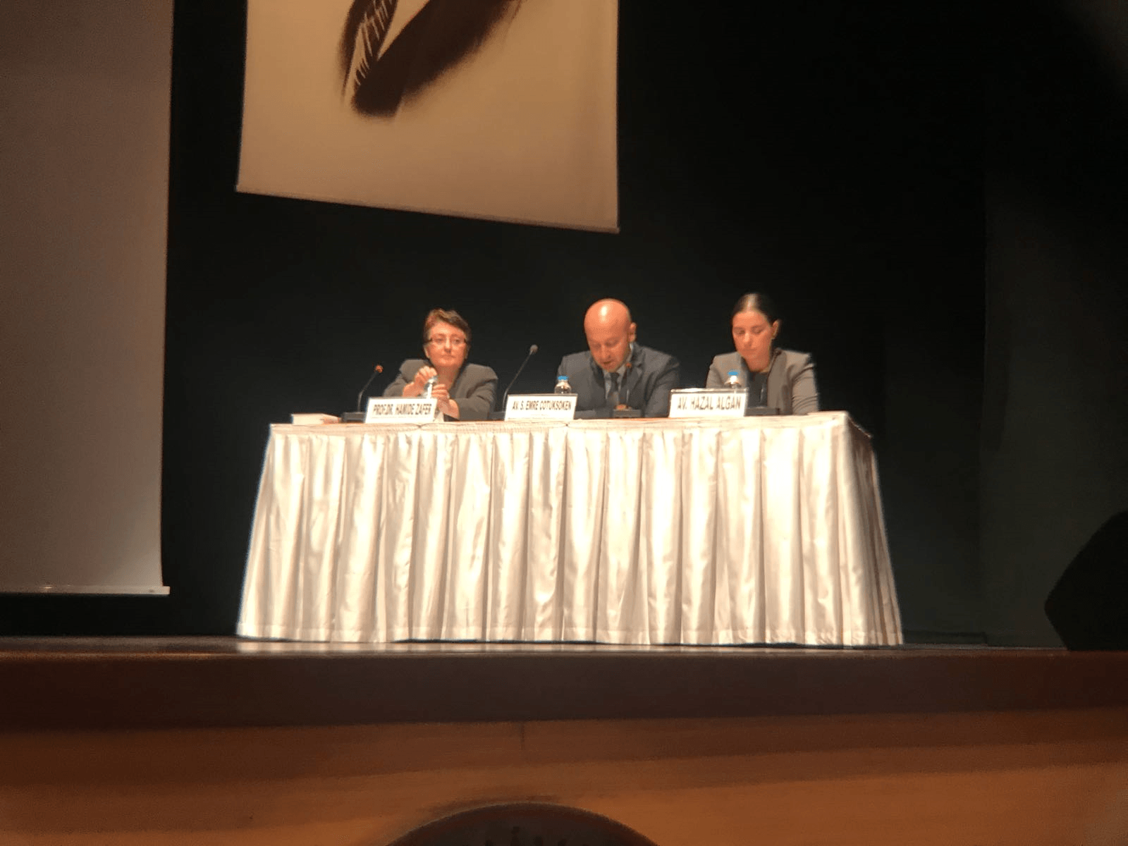 Ceza ve Ceza Muhakemesi Hukuku Açısından Bankacılık Zimmeti Ve Kredi Dolandırıcılığı Sempozyumu - 4