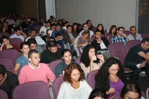 E-Ticaret İçin Yeni Yasal Düzenlemeler
 - 32