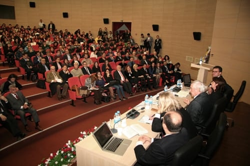 Hukuk Eğitimi Büyük Bir Kaosa Sürüklenmiştir - 52