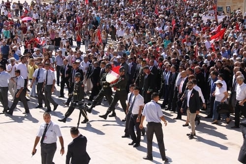 Yeni Adli Yıl Görkemli Bir Alternatif Açılış Töreniyle Başladı
 - 83