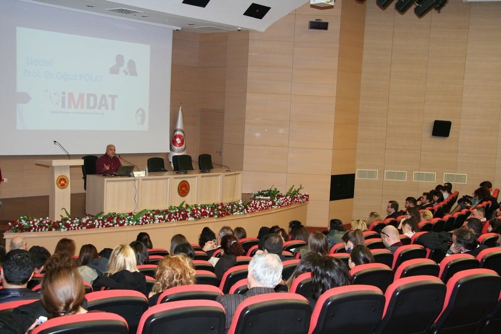 Kadın Hakları ve Aile İçi Şiddet” Konulu Sertifika Programı Devam Ediyor - 16