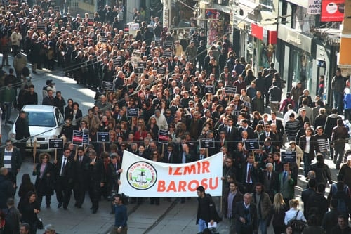 Barolar “Yargıya Ve Ülkeye Sahip Çıkma” Yürüyüşü Yaptılar - 40
