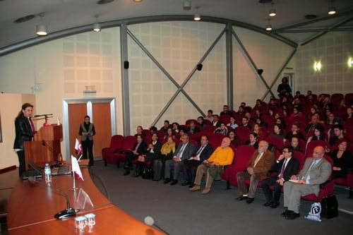 İfade Özgürlüğü Açısından Mevzuattan Ve Uygulamadan Kaynaklanan Sorunlar Var
 - 12