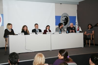 Hayvanlar Barınaklarda Değil Aramızda Yaşamalı - 25