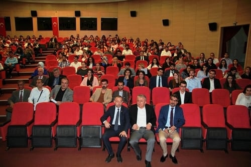 Adil Yargılamanın Teminatı Avukattır
 - 8