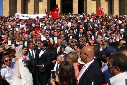 Yeni Adli Yıl Görkemli Bir Alternatif Açılış Töreniyle Başladı
 - 107