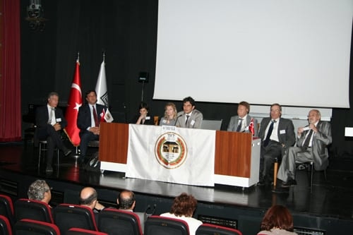 Uluslararası Tahkim Uygulamaları Ve Türkiye - İstanbul Barosu - Tbb Ortak Etkinliği - 43