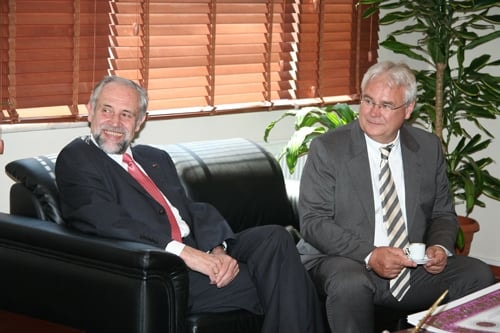 İstanbul Ve Frankfurt Baroları Arasında İşbirliği Sözleşmesi İmzalandı

 - 3