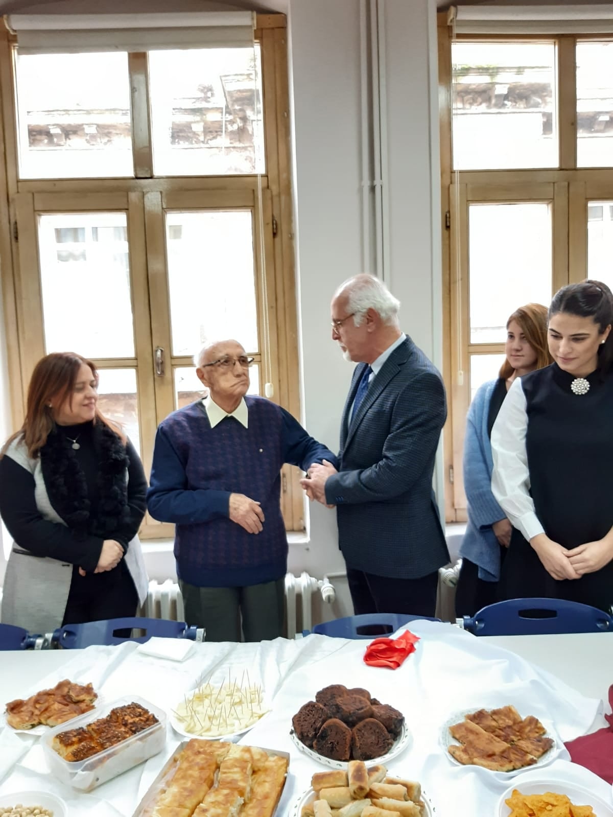 Baromuz Ressamını Yitirdi     - 17