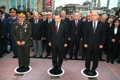 Atamızı Saygıyla Andık - 14