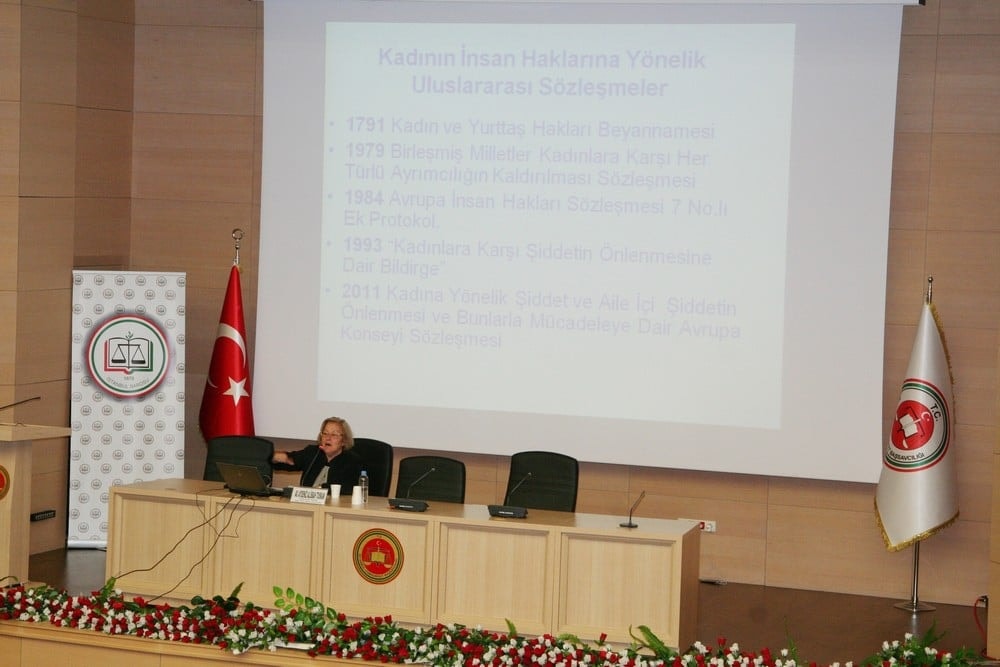 Kadın Hakları ve Aile İçi Şiddet” Konulu Sertifika Programı Devam Ediyor - 101