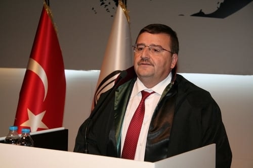 Ümit Kocasakal İstanbul Barosu Başkanlığına Yeniden Seçildi 

 - 141